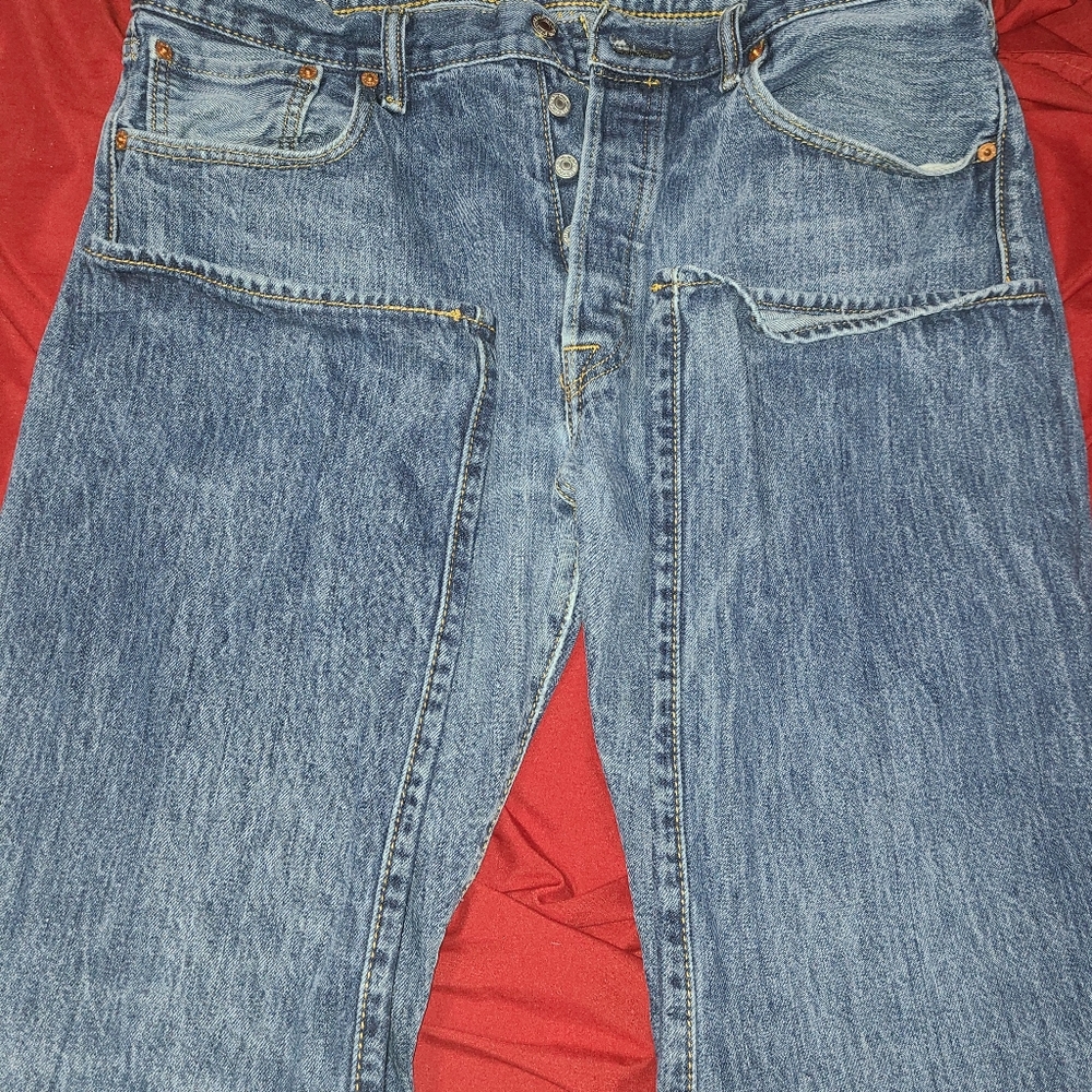 jeans